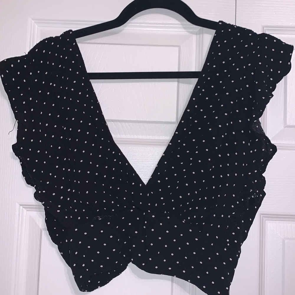 Polka Dot V-neck Crop top